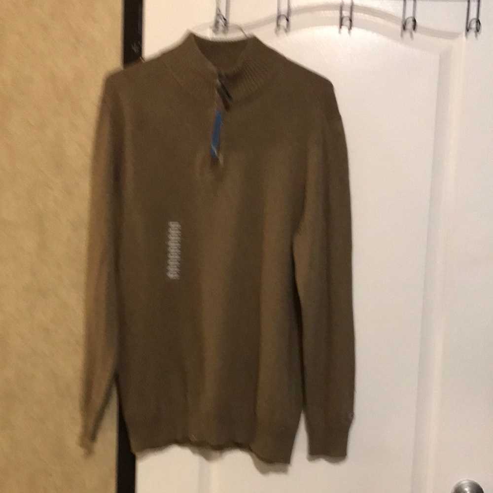 Columbia Men’s Half Zip Sweater